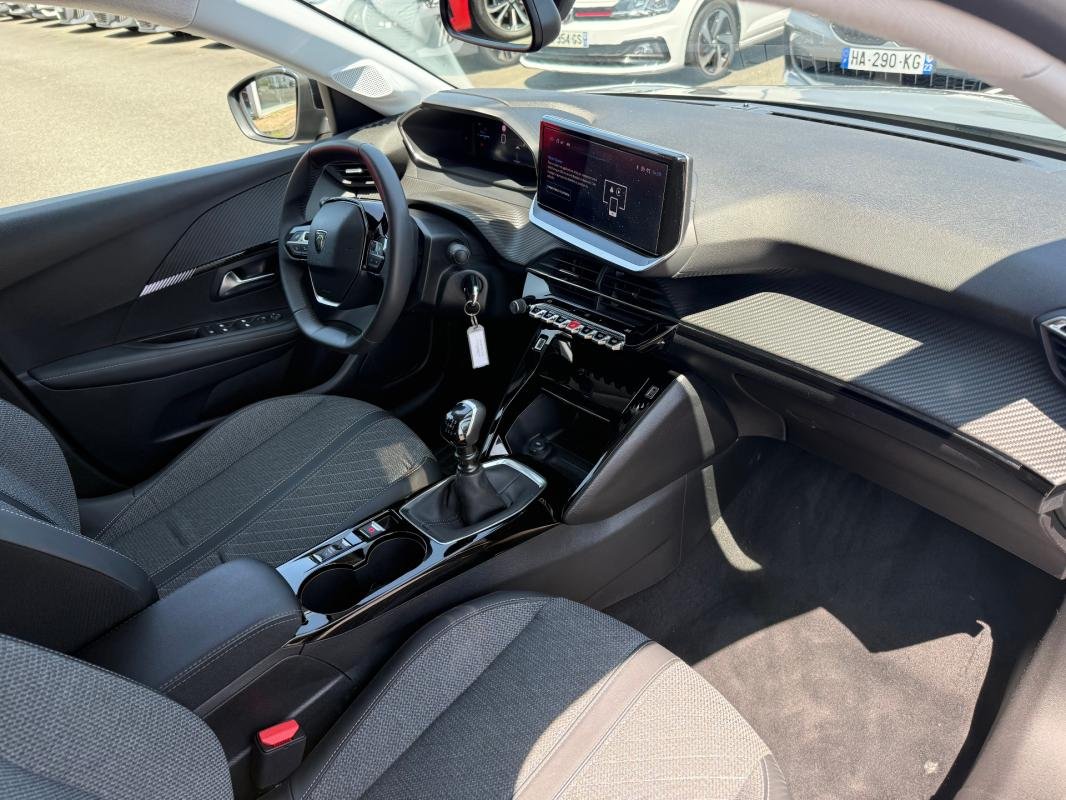 Peugeot 208 - Photo 29