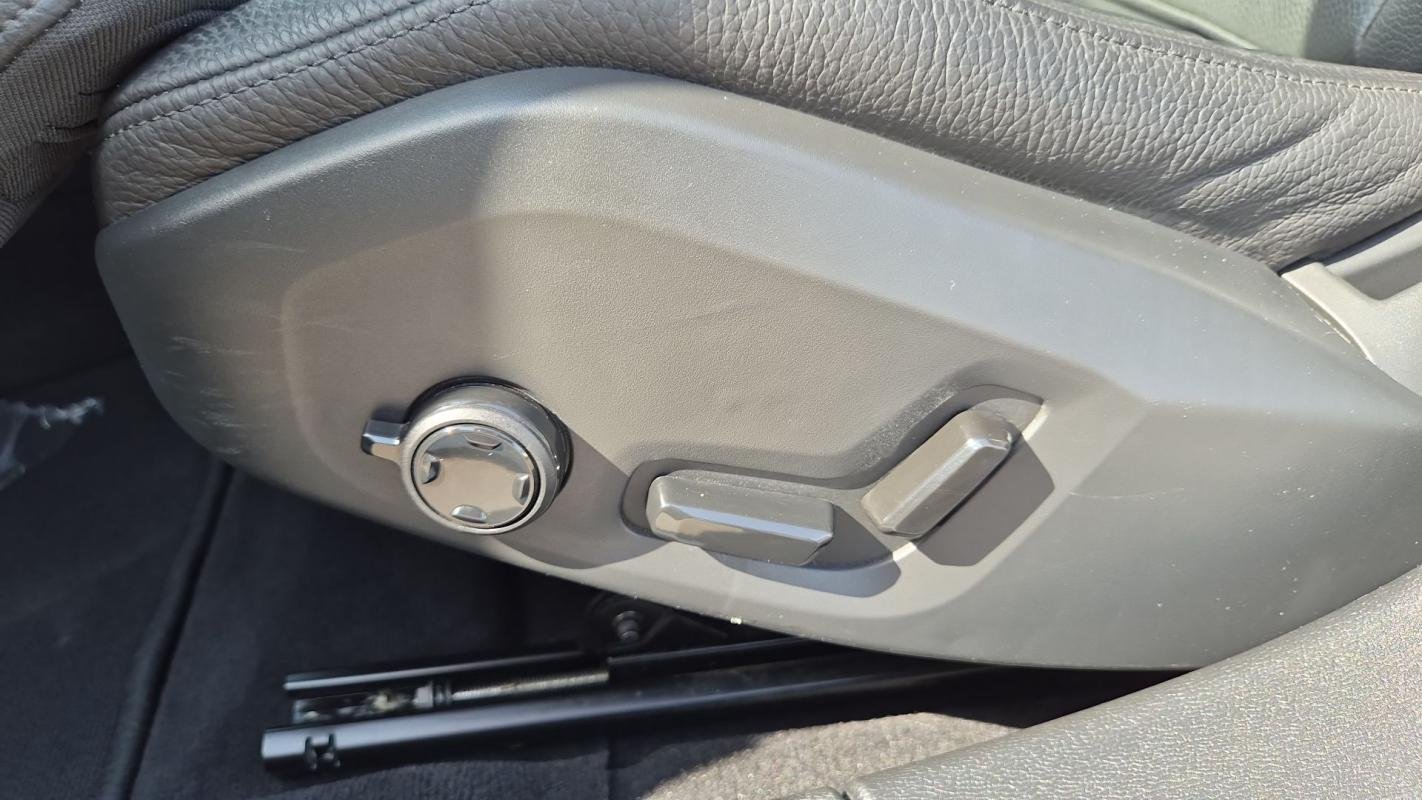 Volvo S60 - Photo 14