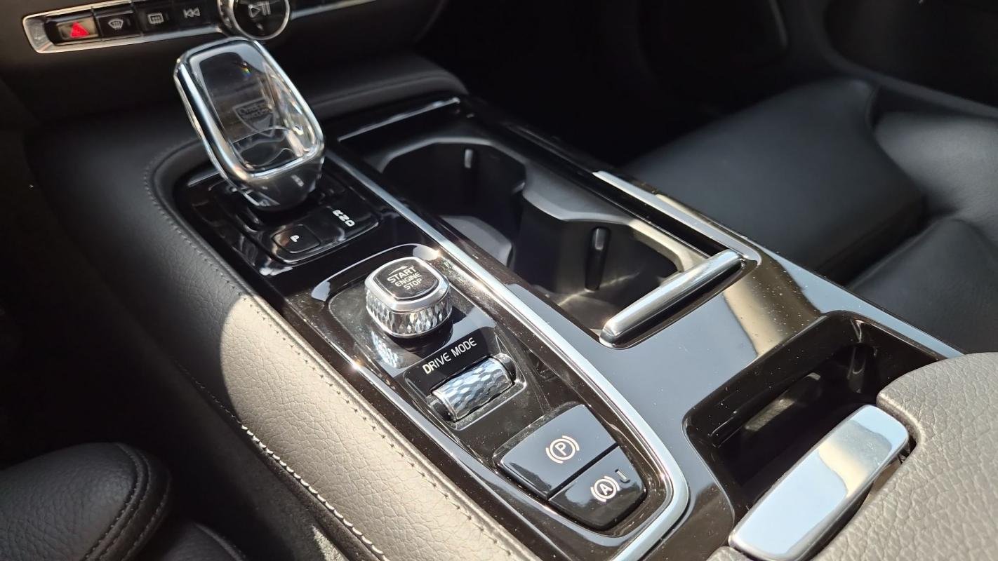 Volvo S60 - Photo 19