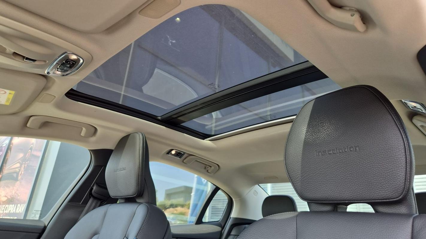 Volvo S60 - Photo 23
