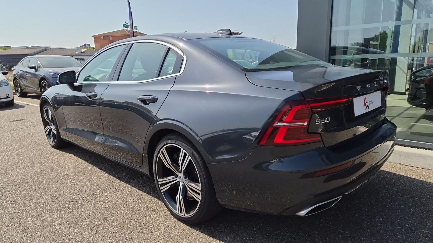Volvo S60 - Photo 3