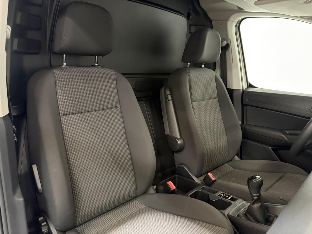Volkswagen Caddy - Photo 27