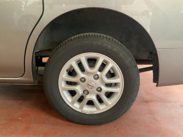 Nissan Evalia - Photo 13