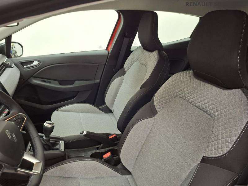 Renault Clio - Photo 37