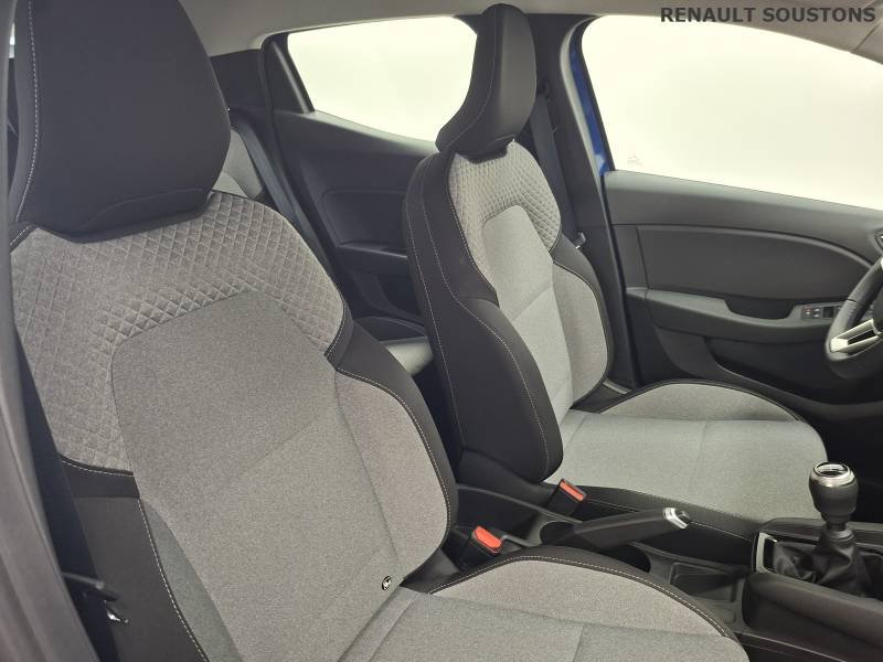 Renault Clio - Photo 16