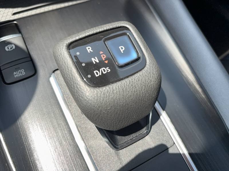 Nissan Qashqai - Photo 12