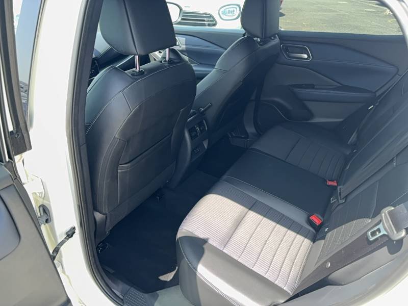Nissan Qashqai - Photo 25
