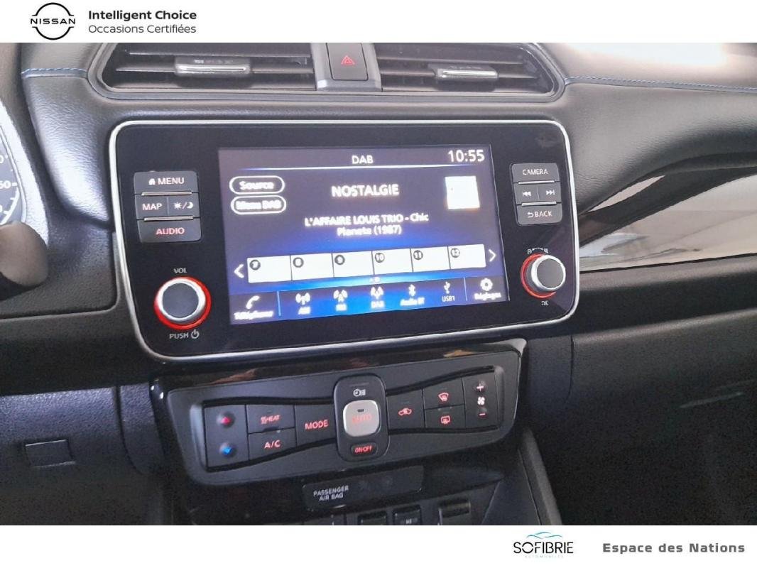 Nissan Leaf - Photo 8