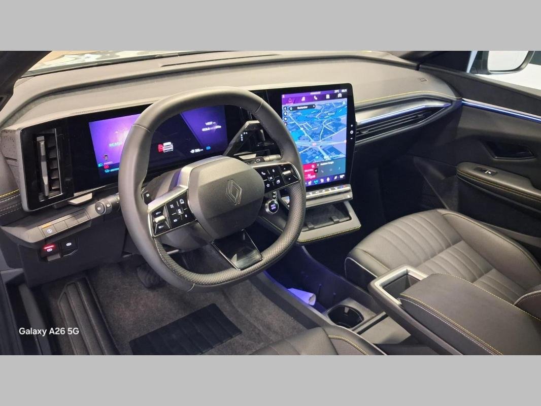 Renault Mégane E-TECH - Photo 4