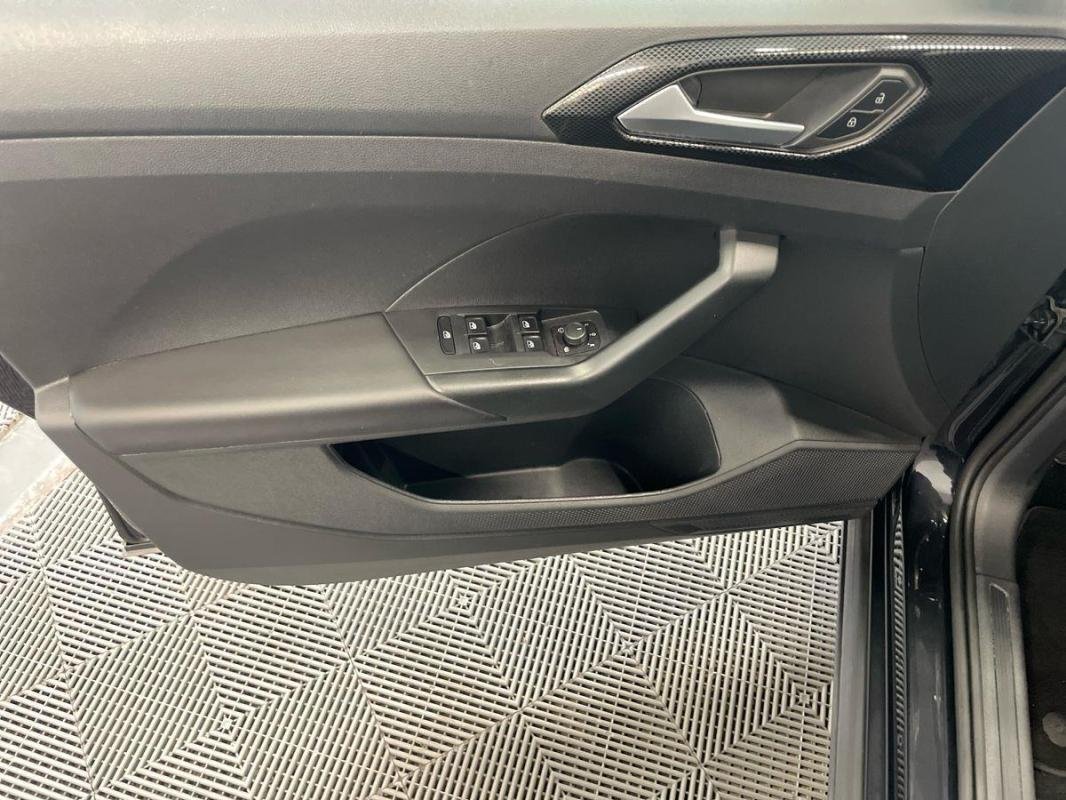 Volkswagen T-Cross - Photo 13