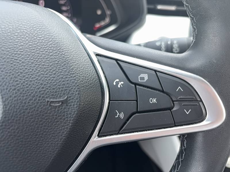 Renault Clio - Photo 18