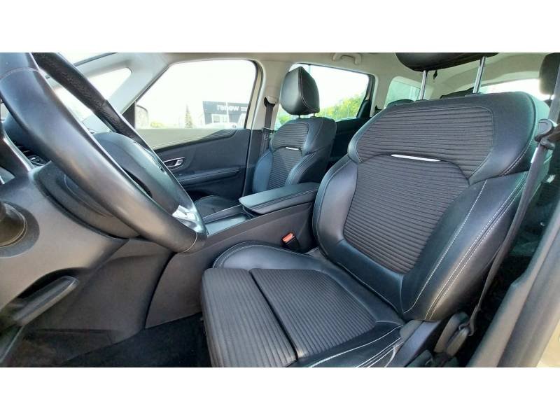 Renault Grand Scénic - Photo 10