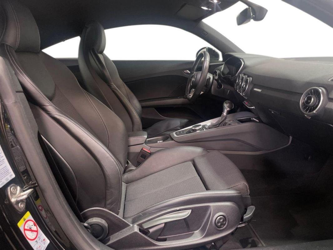 Audi TT Coupé - Photo 13