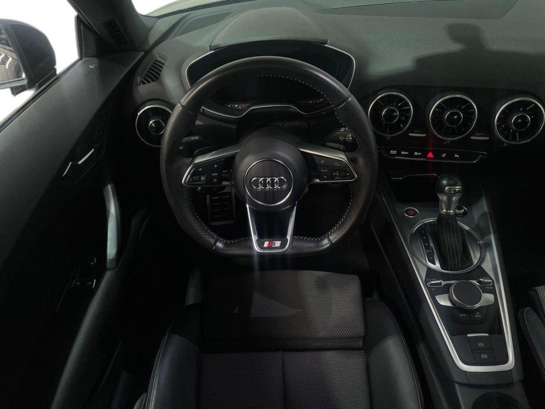 Audi TT Coupé - Photo 24