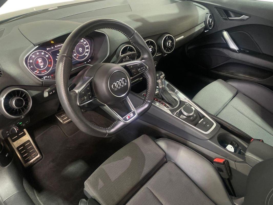 Audi TT Coupé - Photo 9
