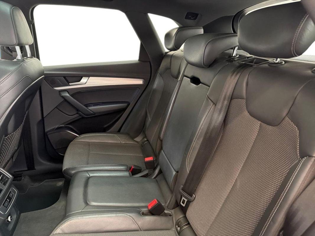 Audi Q5 - Photo 23