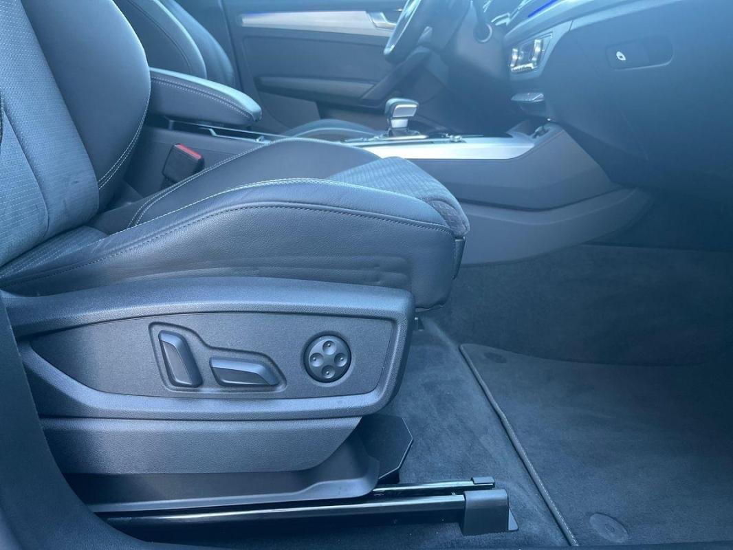 Audi Q5 - Photo 15