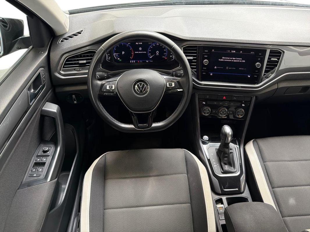 Volkswagen T-Roc - Photo 24