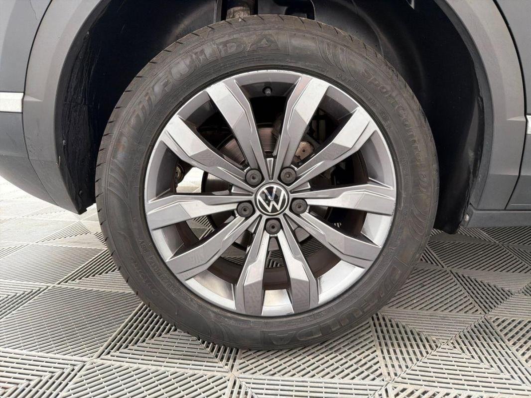 Volkswagen T-Roc - Photo 28