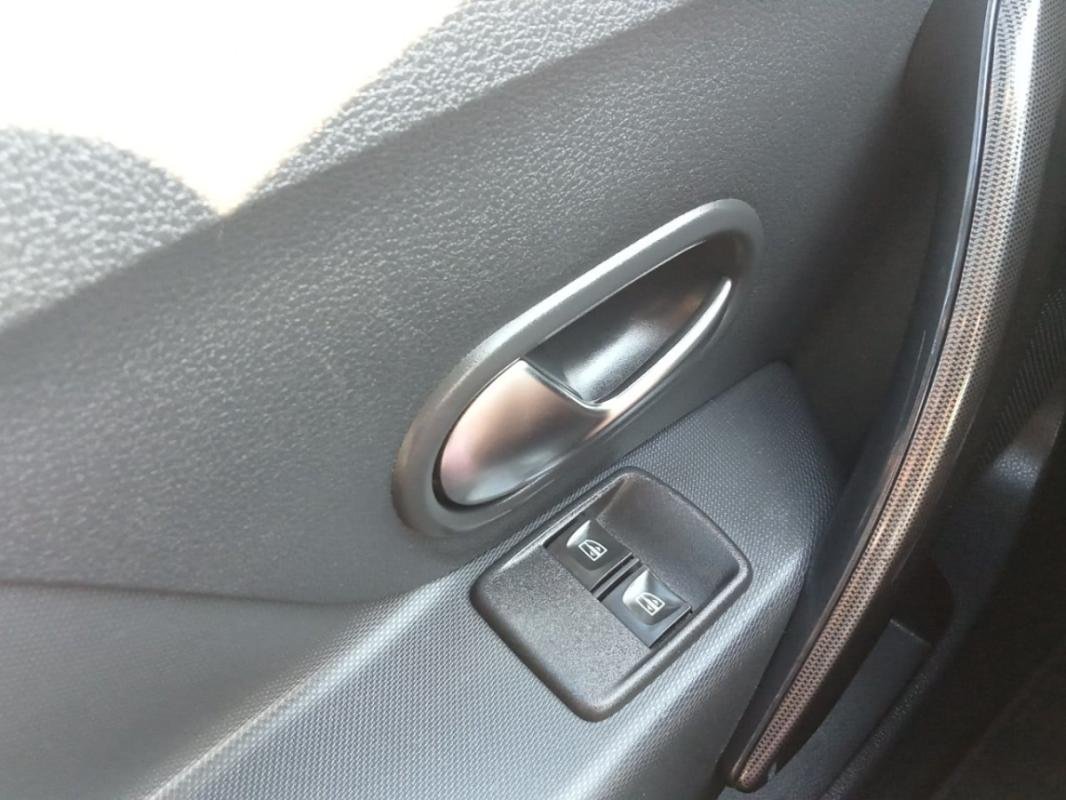 Dacia Sandero II - Photo 17