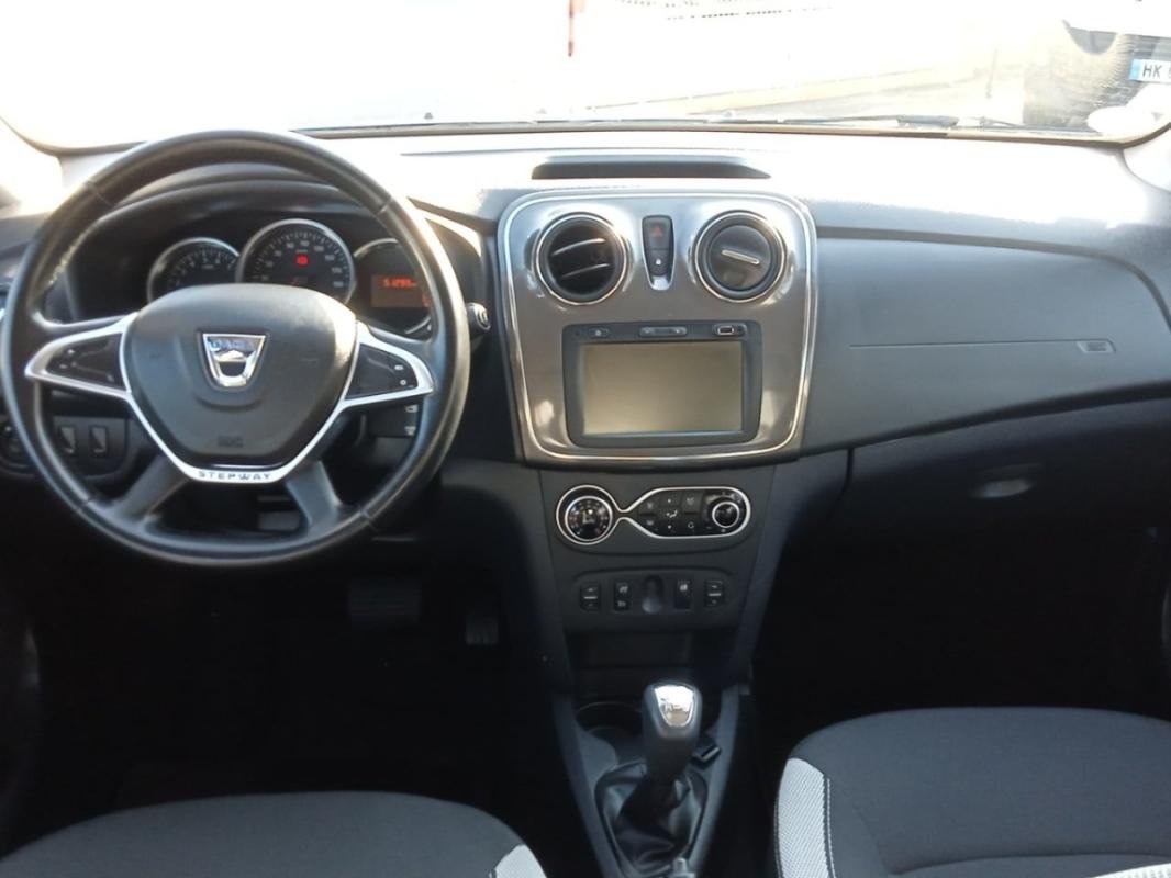 Dacia Sandero II - Photo 8