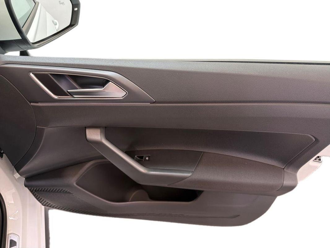 Volkswagen Polo - Photo 15