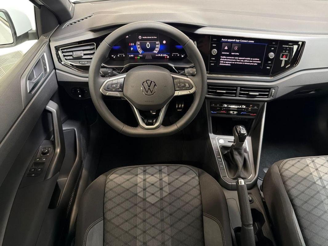 Volkswagen Polo - Photo 24