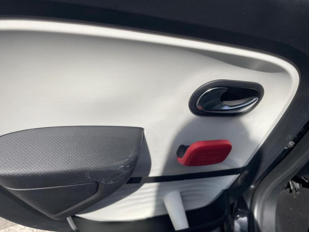 Renault Twingo - Photo 16