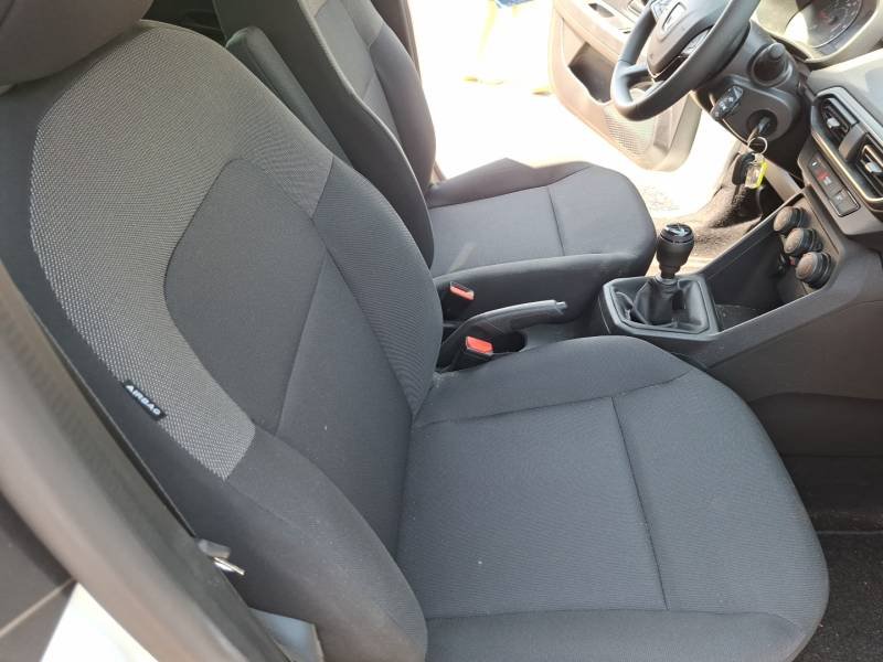 Dacia Sandero - Photo 21