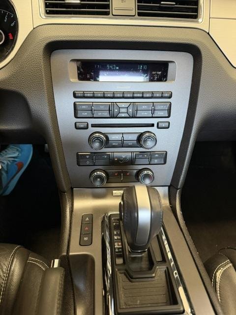 Ford Mustang - Photo 14