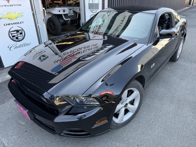 Ford Mustang - Photo 3