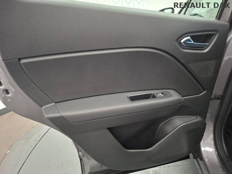 Renault Captur - Photo 22