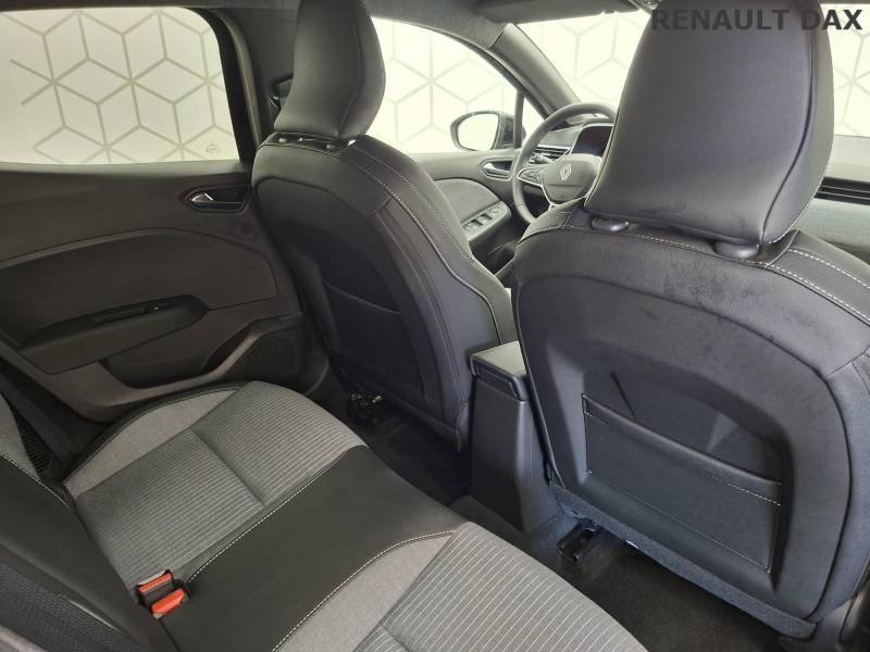Renault Clio - Photo 23