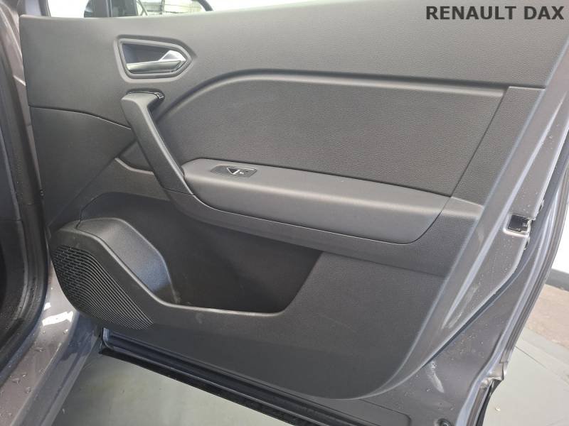 Renault Captur - Photo 22