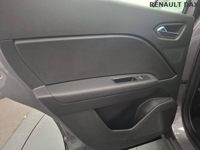 Renault Captur - Photo 24