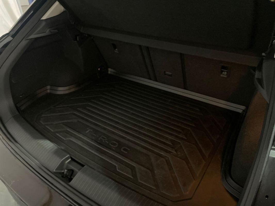 Volkswagen T-Roc - Photo 32