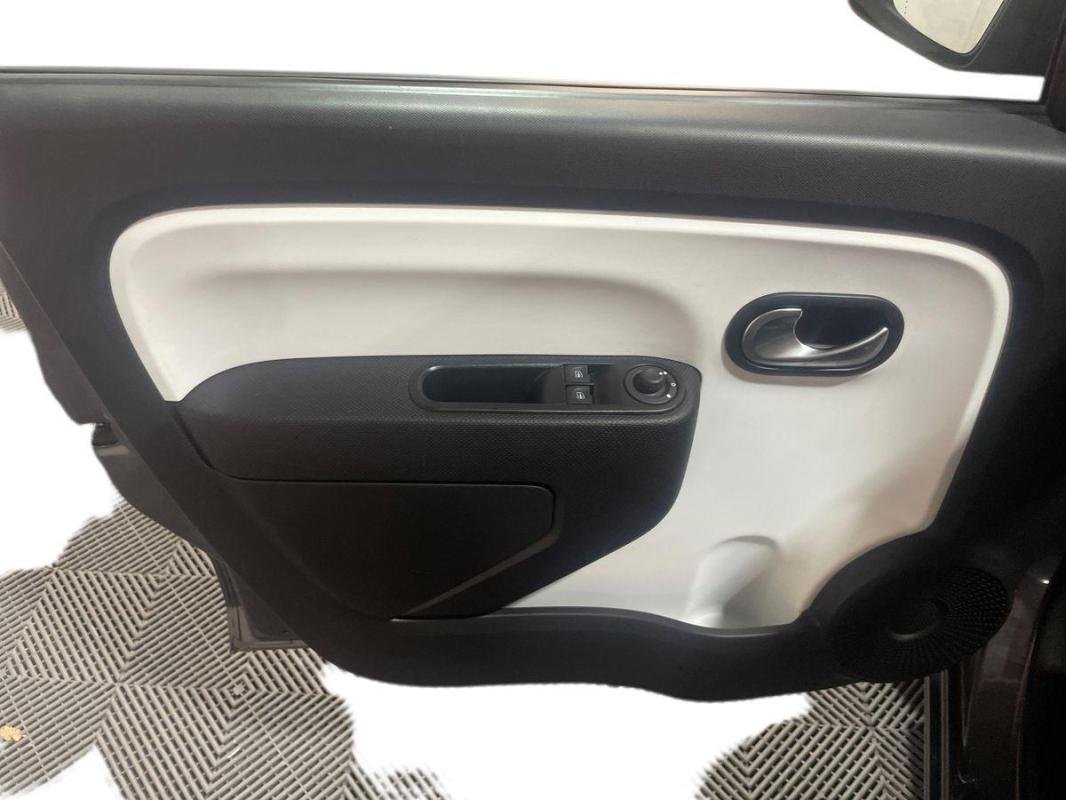 Renault Twingo - Photo 13