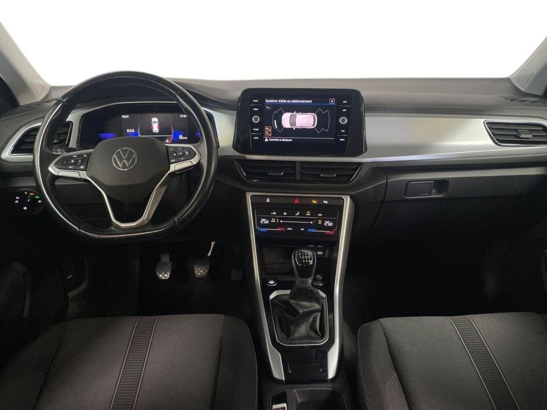 Volkswagen T-Roc - Photo 8