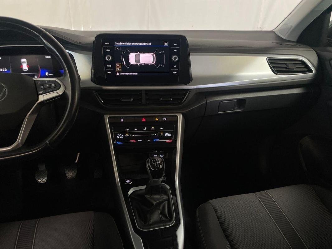 Volkswagen T-Roc - Photo 10