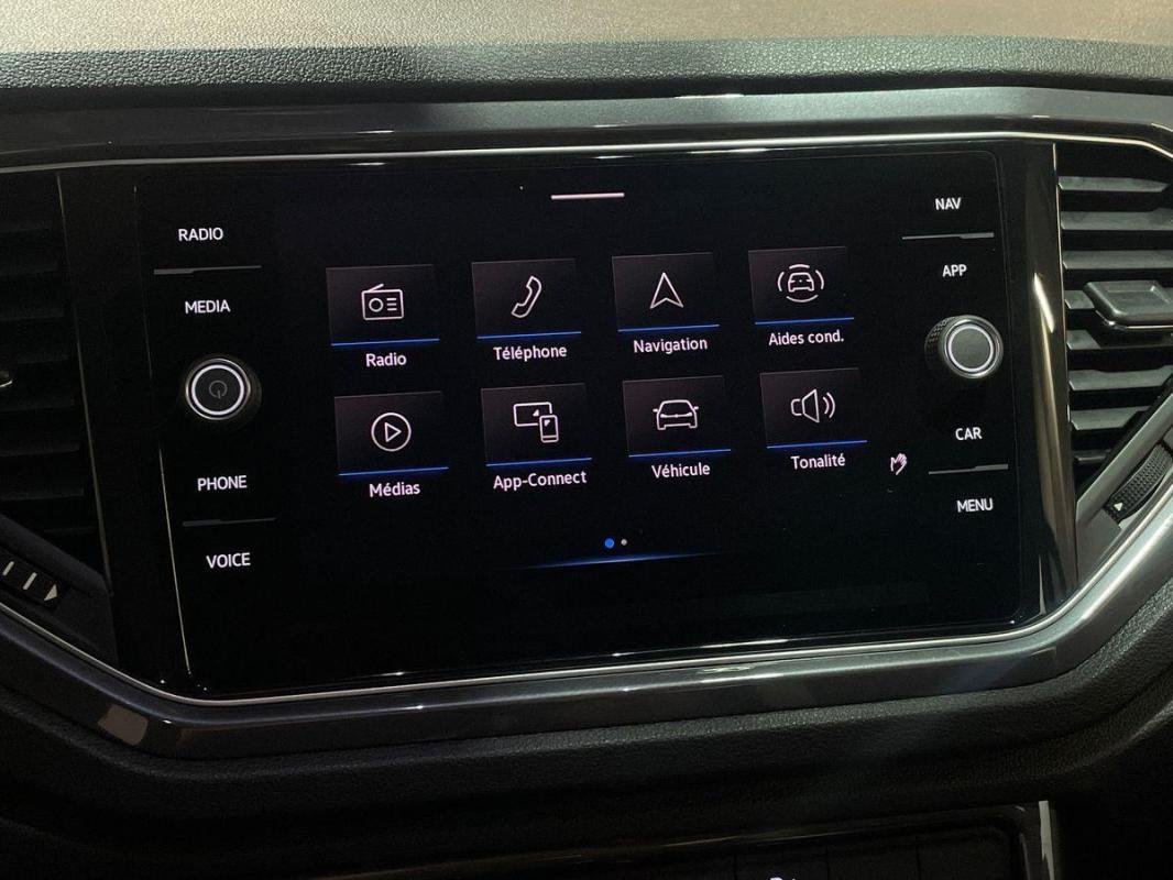 Volkswagen T-Roc - Photo 16