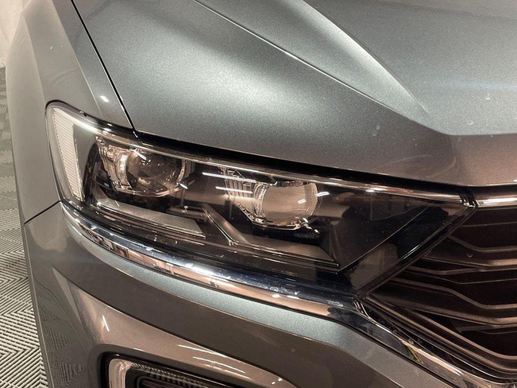 Volkswagen T-Roc - Photo 25