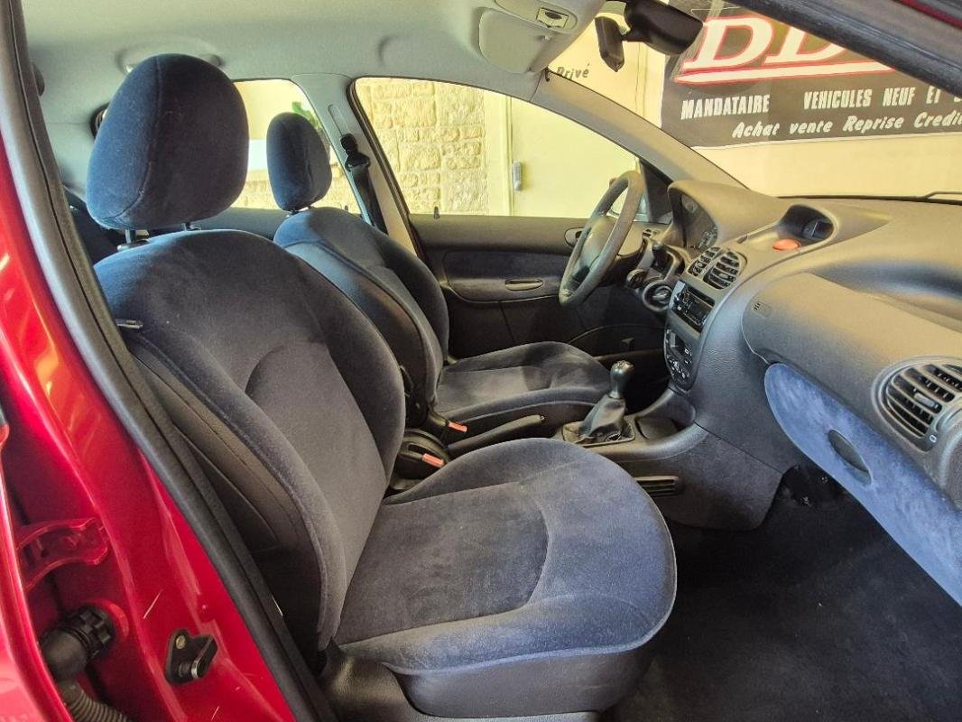 Peugeot 206 - Photo 3