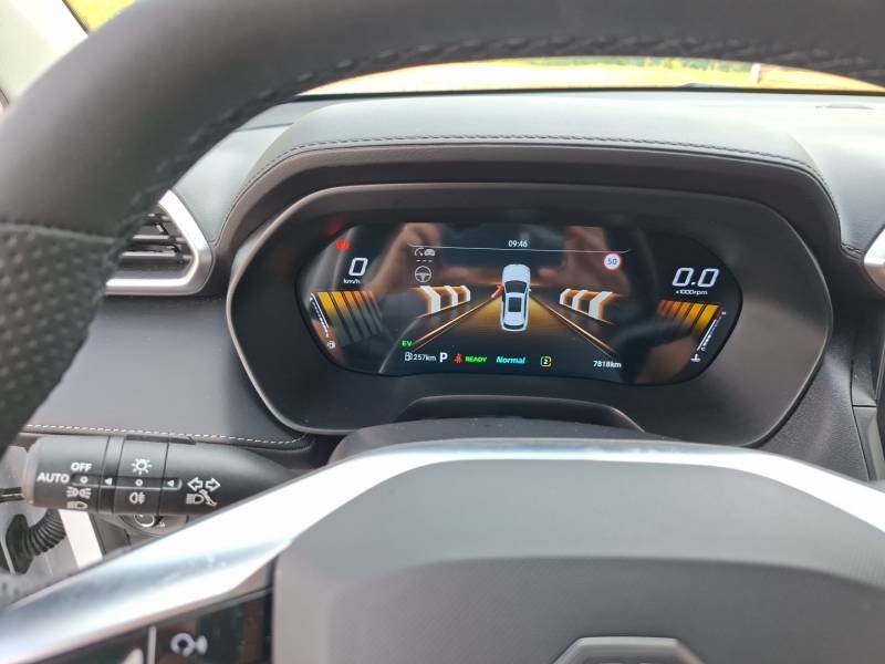 MG ZS - Photo 21