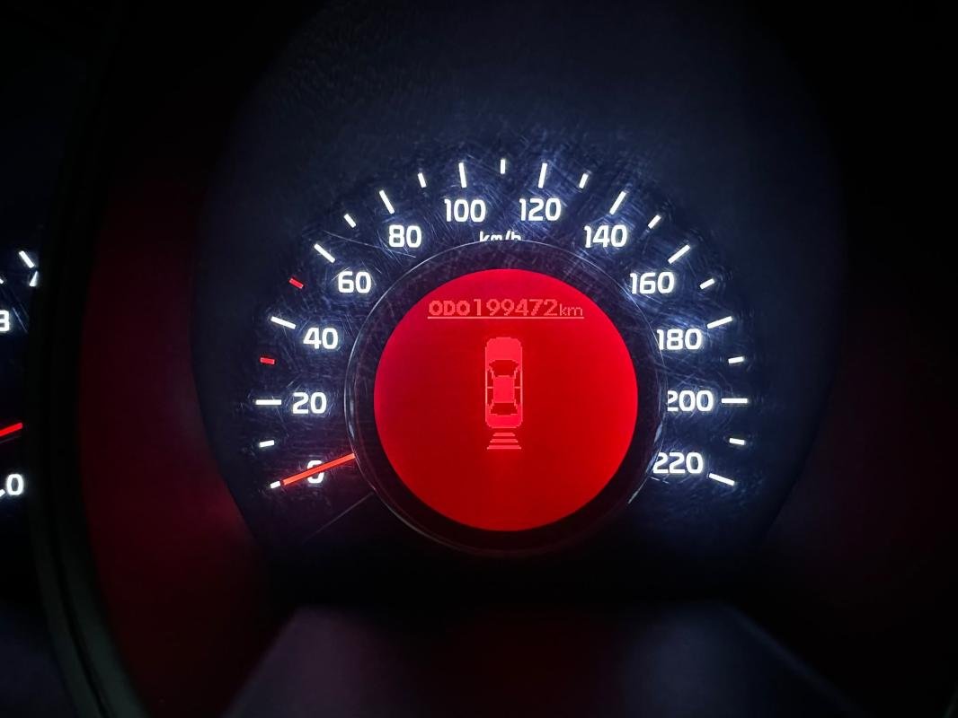 Kia Rio - Photo 22