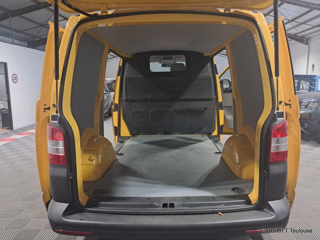 Volkswagen Transporter - Photo 13
