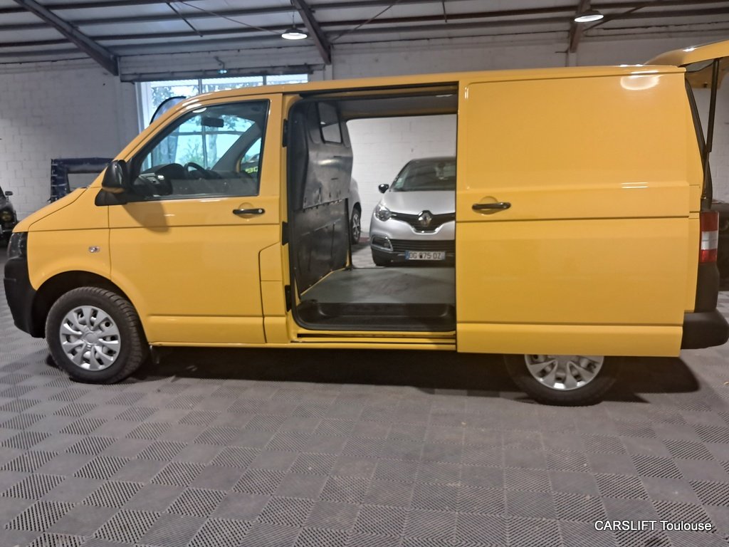 Volkswagen Transporter - Photo 14