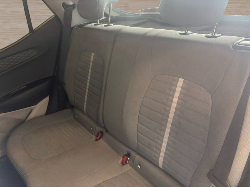 Hyundai i10 - Photo 14