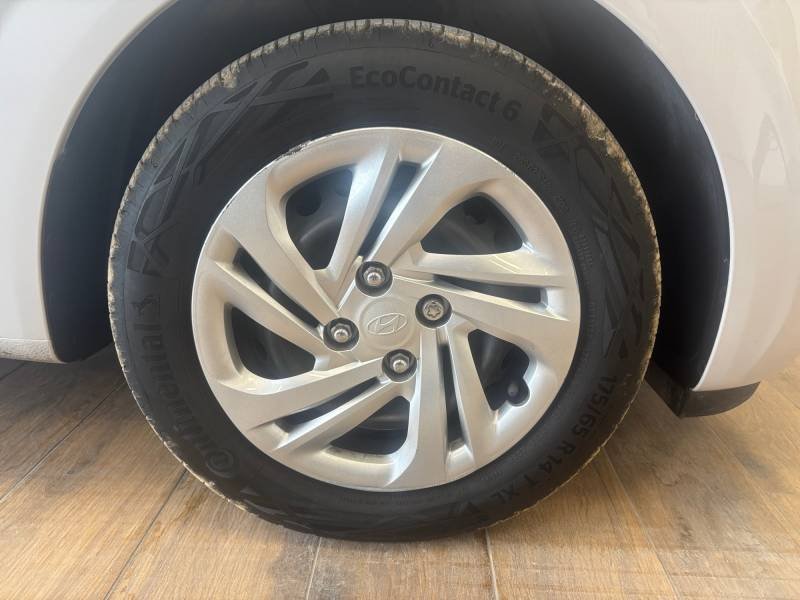 Hyundai i10 - Photo 17