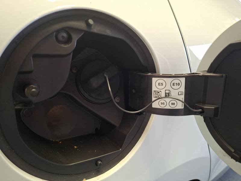 Renault Clio - Photo 14