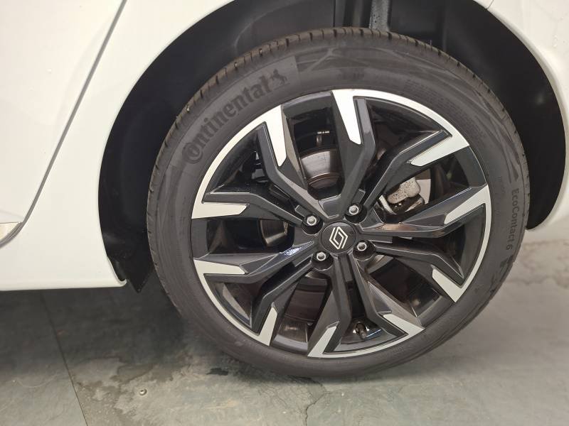 Renault Clio - Photo 15
